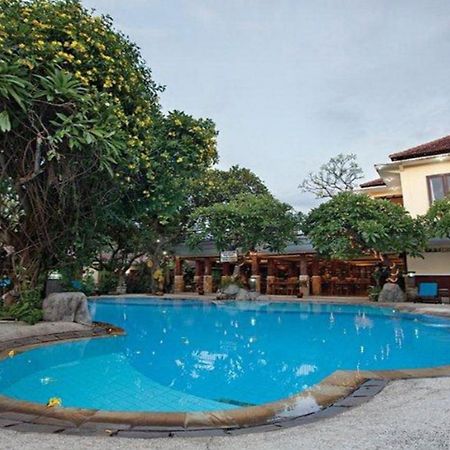 Oyo 2334 Melka Excelsior Hotel 싱가라자 외부 사진