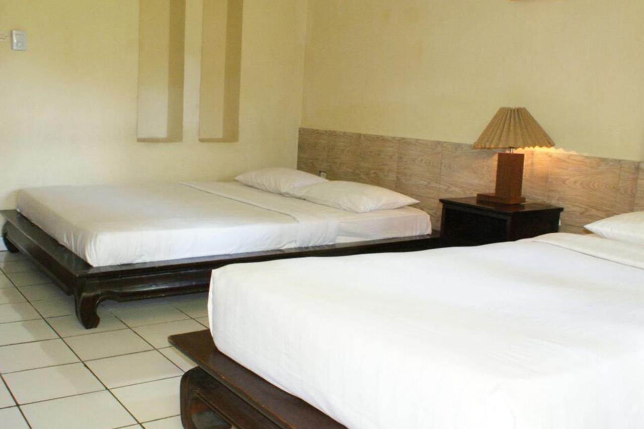 Oyo 2334 Melka Excelsior Hotel 싱가라자 외부 사진